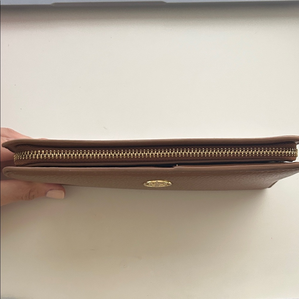 Tory Burch Tan Leather Zip Wallet - Picture 8 of 8